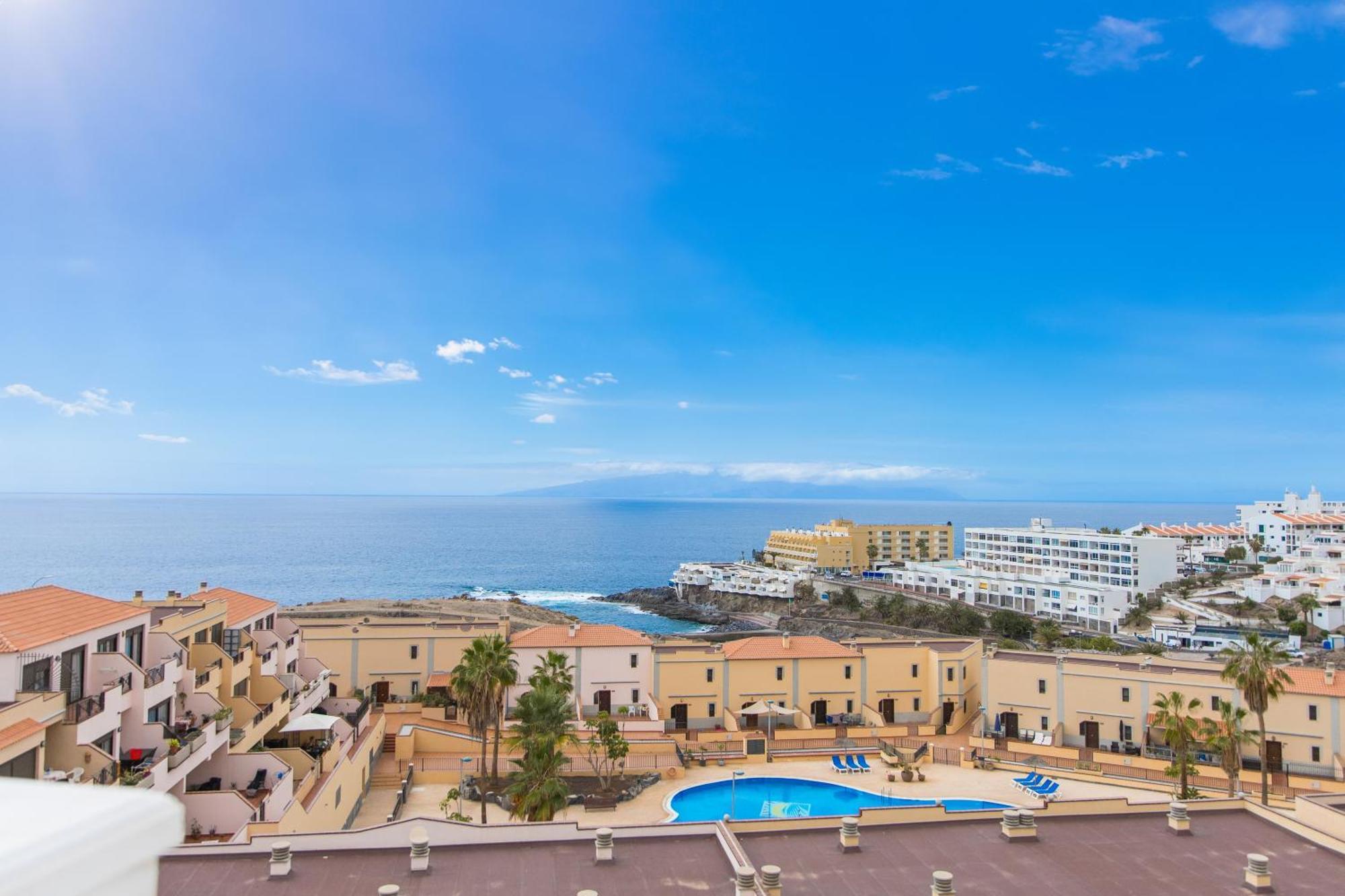 Ocean Front Teneriffa 2 Bedroom Penthouse カジャオ・サルバヘ エクステリア 写真