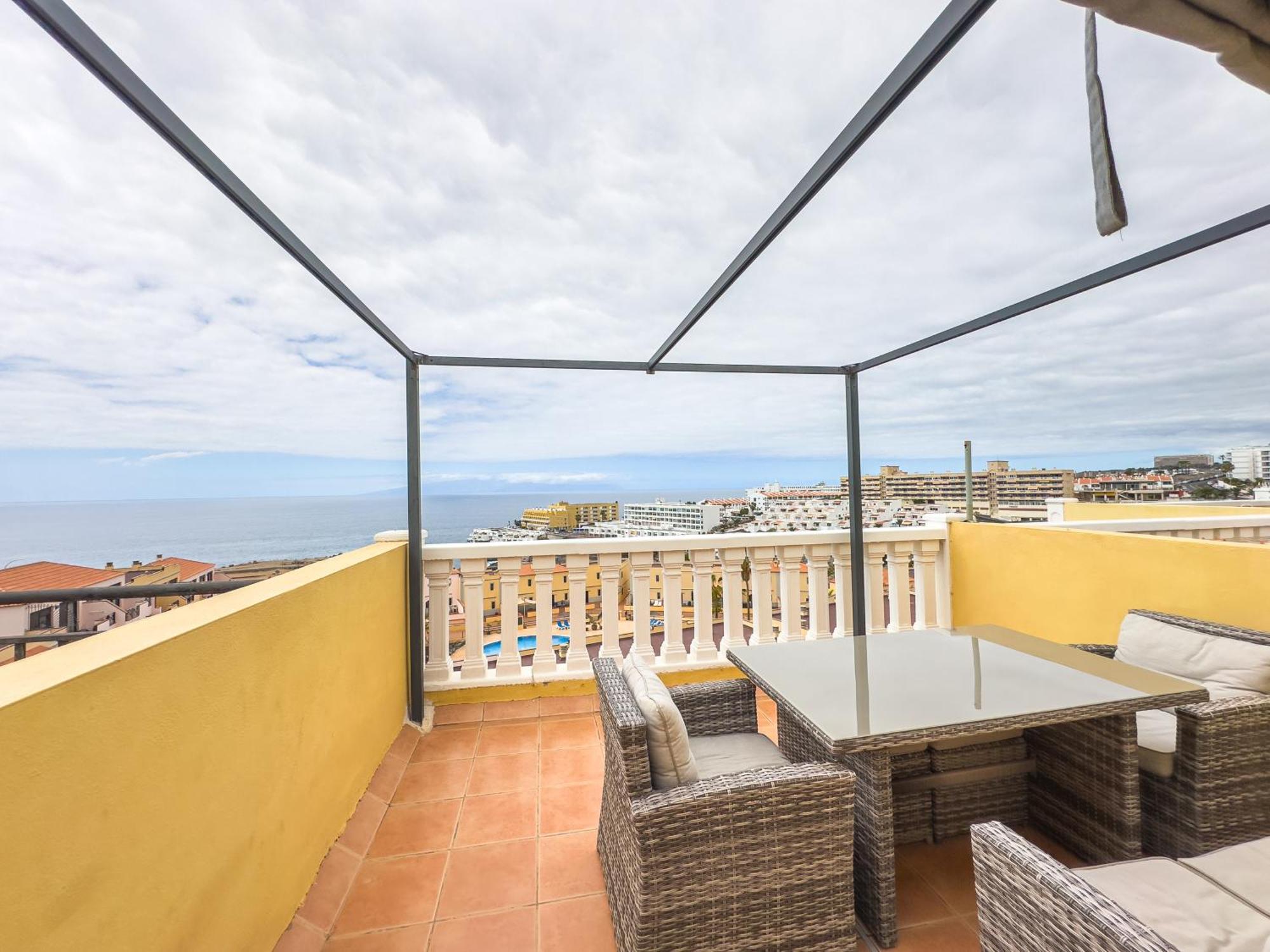 Ocean Front Teneriffa 2 Bedroom Penthouse カジャオ・サルバヘ エクステリア 写真